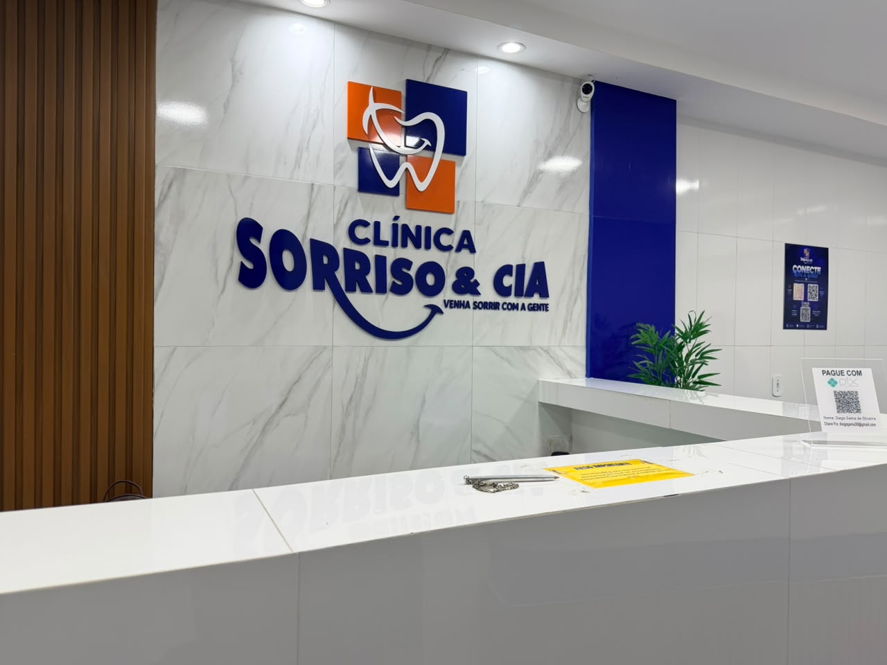 Recepção da Clínica Sorriso & Cia